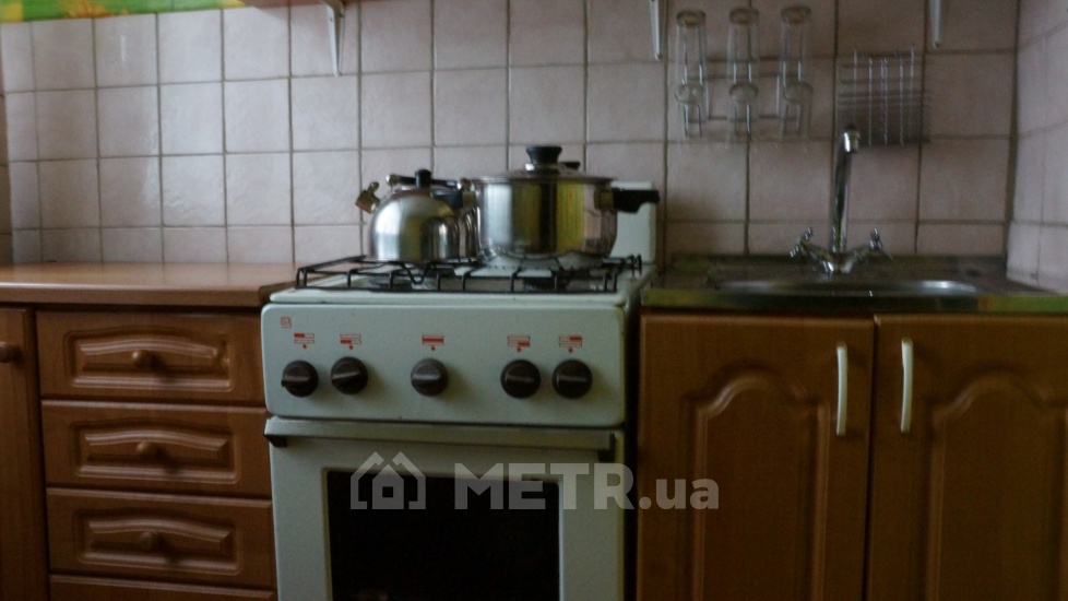 Фото квартиры, г. Черноморск, ул. Спортивная 12 (5948-4)