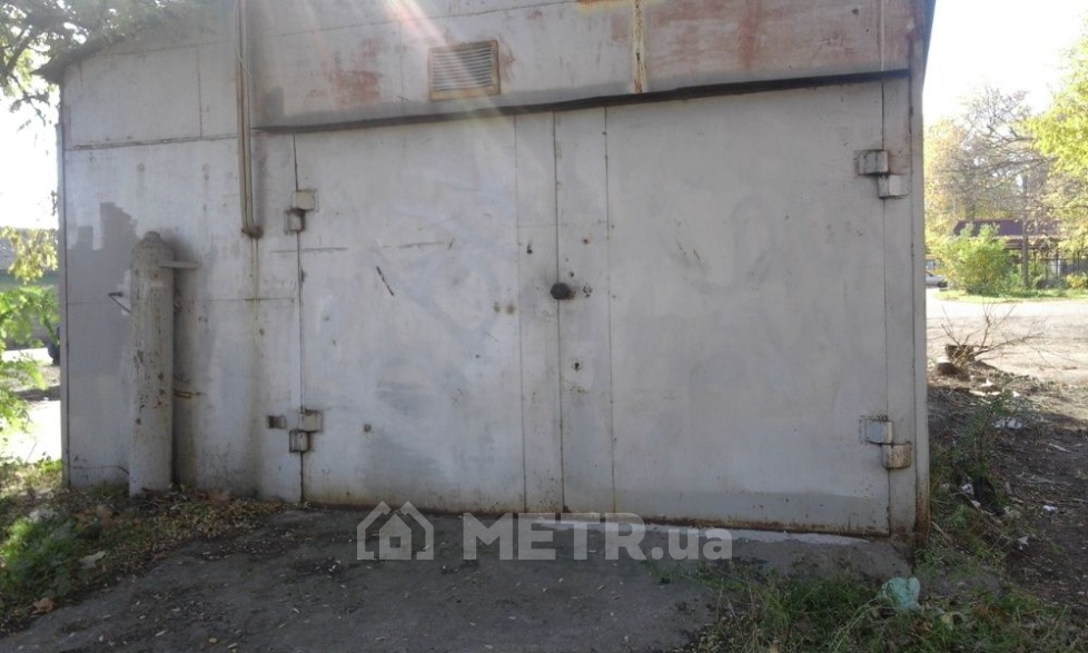 Фото металлического гаража, г. Одесса, Шкодова Гора (7103-1)