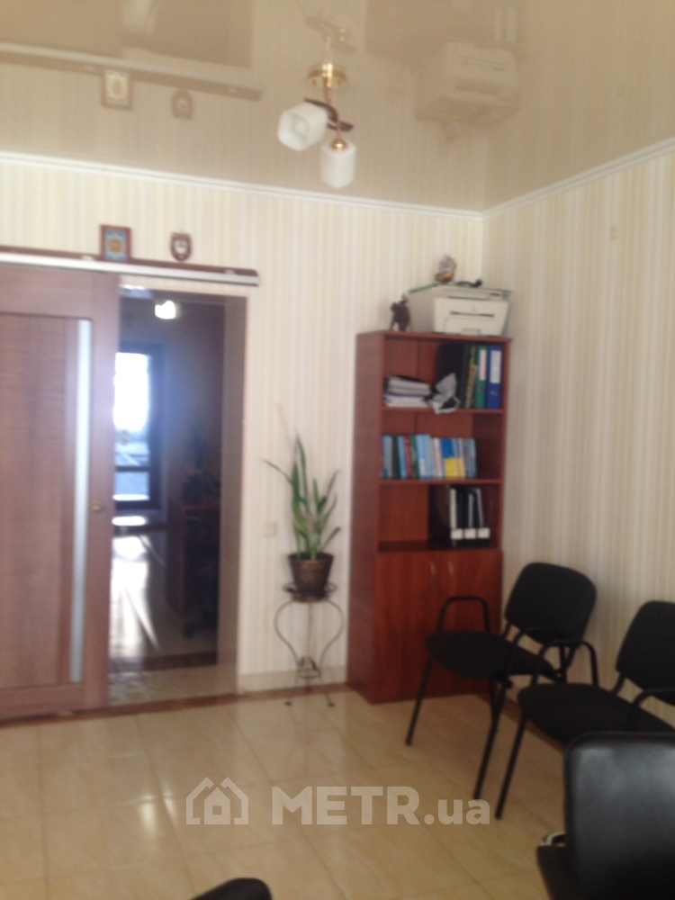 Фото коммерческой недвижимости, г. Черноморск, ул. Данченко 7 (5877-3)