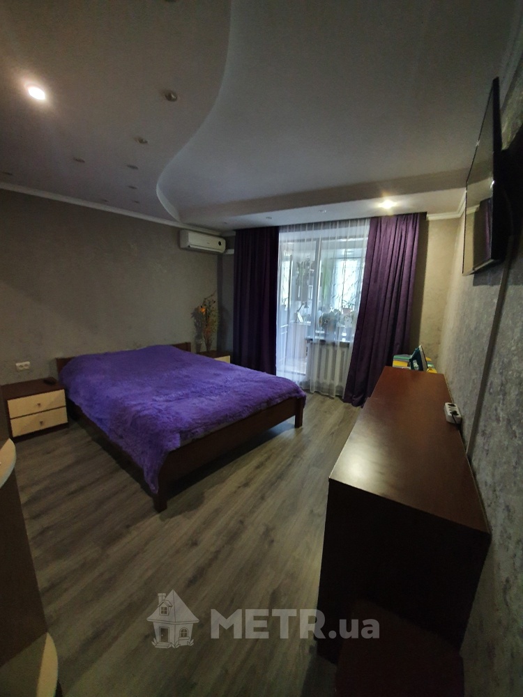 Фото квартиры, г. Черноморск, проспект Мира 39 (8655-10)