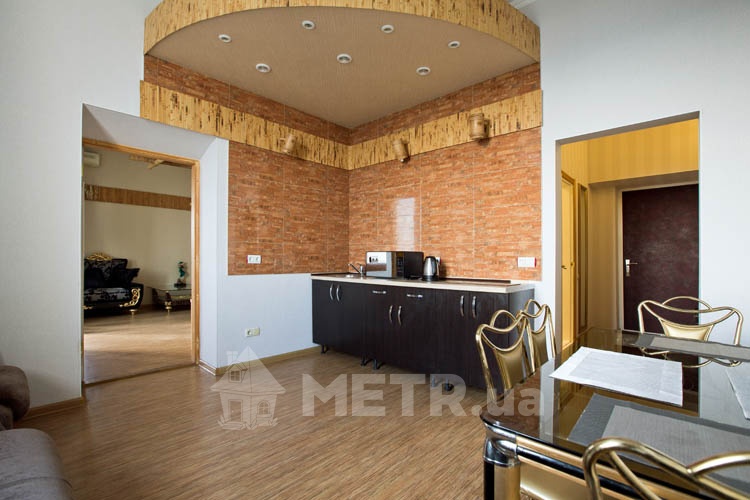 Фото квартиры, г. Черноморск, пер. Хантадзе 4 (5443-14)