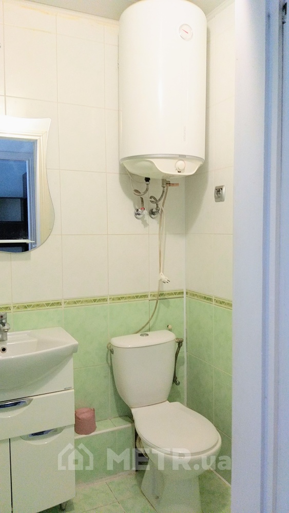 Фото квартиры, г. Черноморск, ул. Парковая 2А (8773-7)