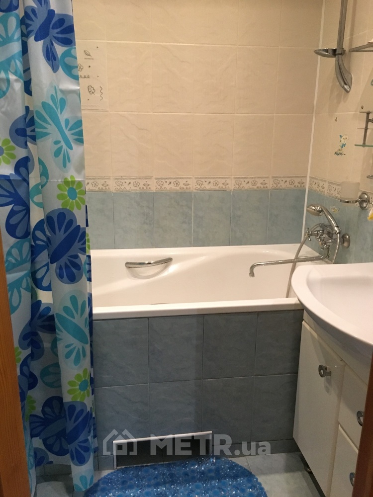 Фото квартиры, г. Черноморск, ул. 1 Мая 5 (9160-5)