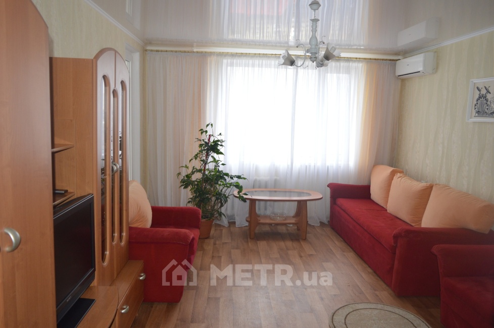 Фото квартиры, г. Черноморск, ул. 1 Мая 2 (1083-1)