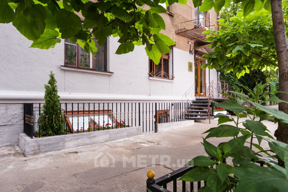 Фото квартиры, г. Одесса, ул. Гоголя 1/3 (10318-53)