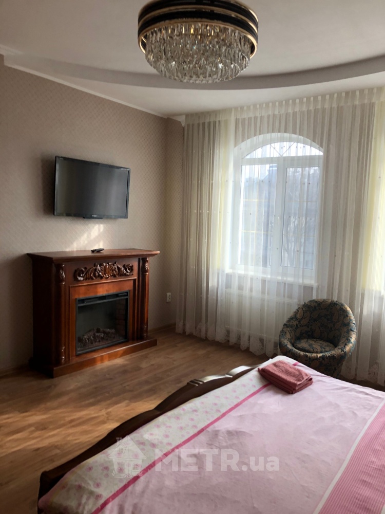 Фото дома, г. Одесса, ул. Толбухина 4/3 (5650-8)