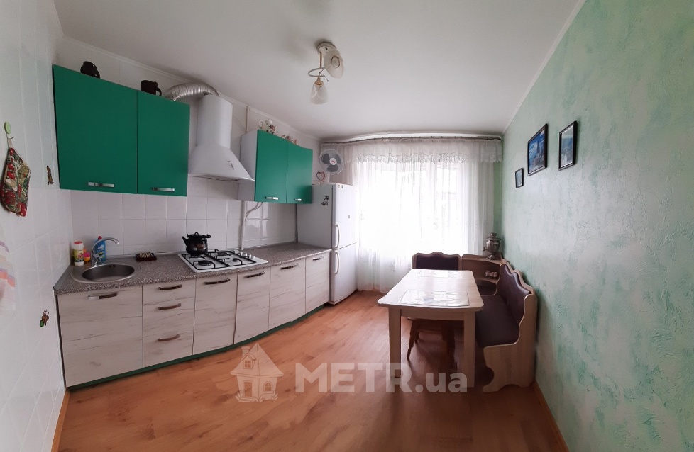 Фото квартиры, г. Черноморск, проспект Мира 24 (1090-2)