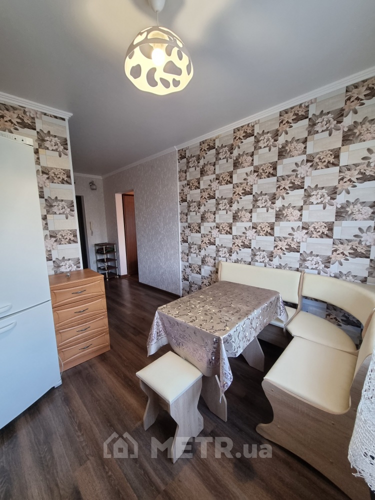 Фото квартиры, г. Черноморск, проспект Мира 15А (12438-4)