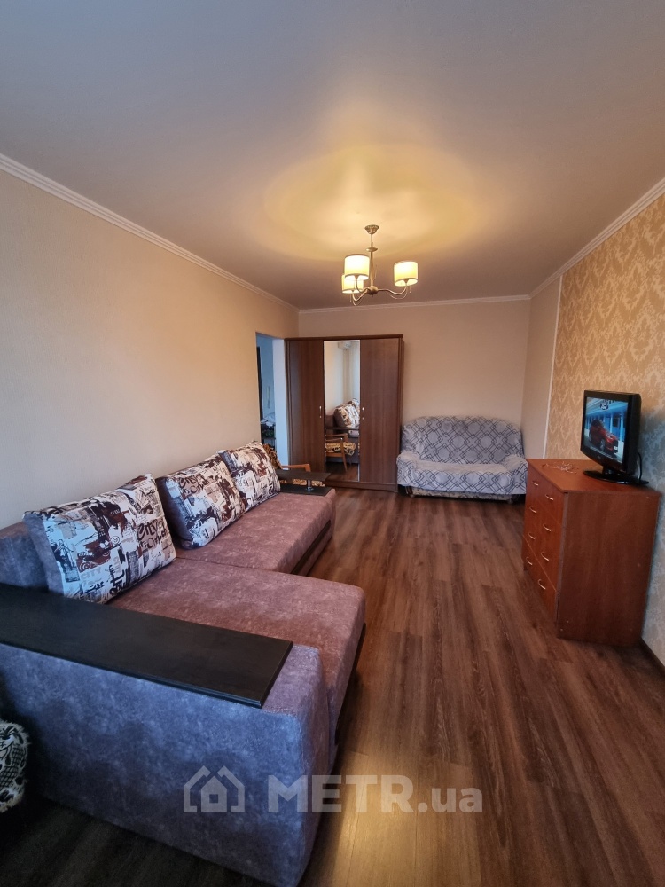 Фото квартиры, г. Черноморск, проспект Мира 15А (12438-2)