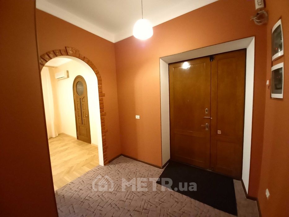 Фото квартиры, г. Одесса, ул. Канатная 114 (12446-16)