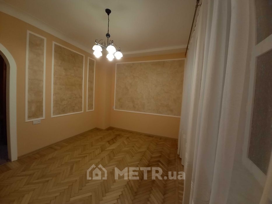 Фото квартиры, г. Одесса, ул. Канатная 114 (12446-2)