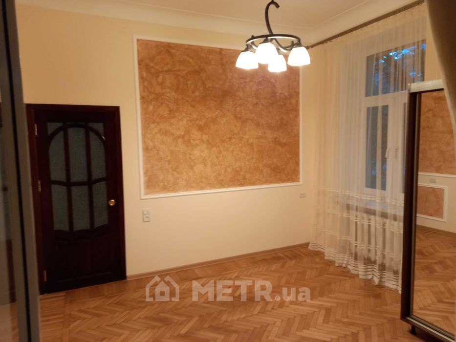 Фото квартиры, г. Одесса, ул. Канатная 114 (12446-5)