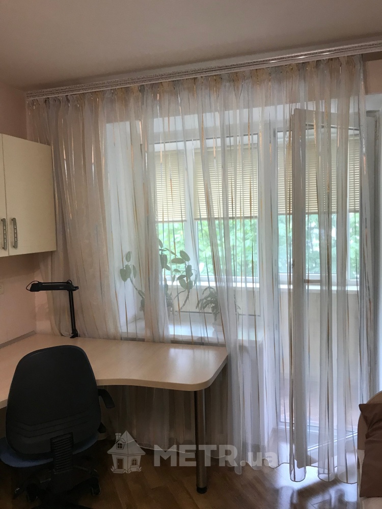 Фото квартиры, г. Черноморск, ул. Спортивная 14 (8935-4)