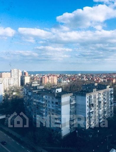 Фото квартиры, г. Черноморск, ул. Парусная 18 (12701-2)