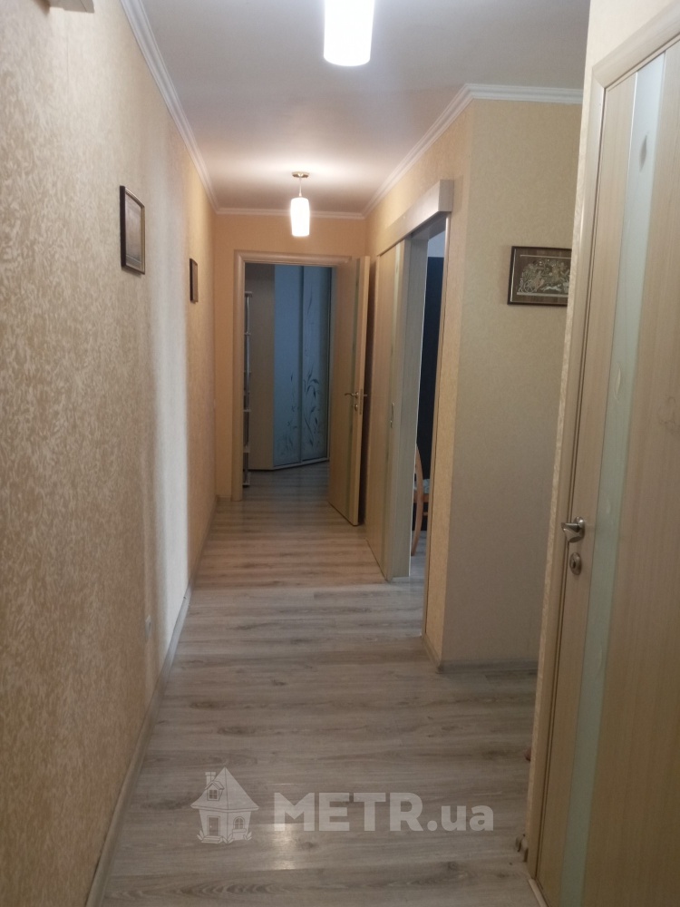 Фото квартиры, г. Черноморск, ул. Хантадзе 12 (8996-9)