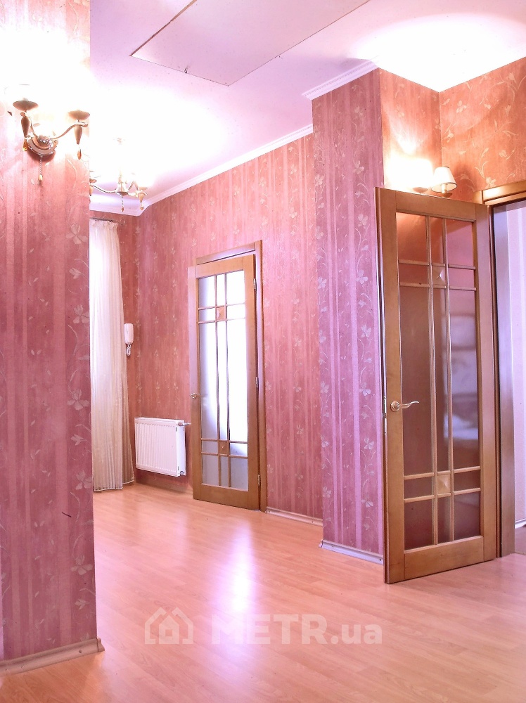 Фото дома, г. Одесса, ул. Толбухина 4/3 (12823-9)