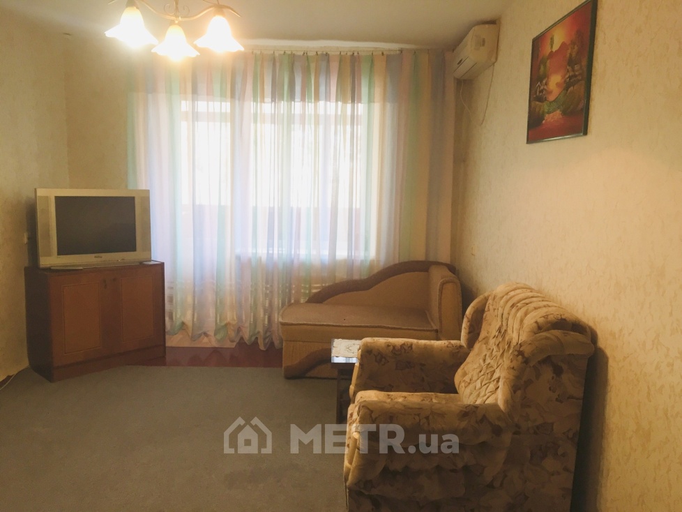 Фото квартиры, г. Черноморск, ул. Спортивная 3 (14938-1)