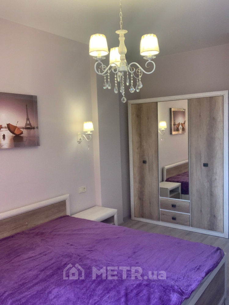 Фото квартиры, г. Одесса, ул. Цветочная 1 (13752-2)