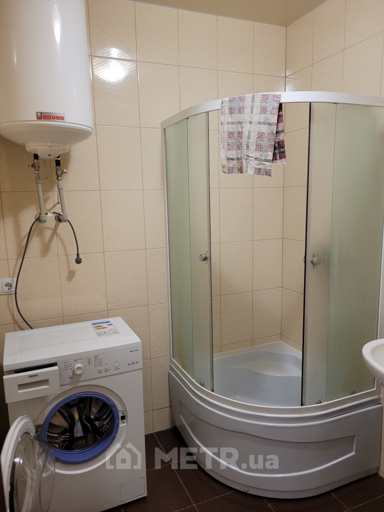 Фото квартиры, г. Черноморск, ул. Парковая 44 (7530-13)