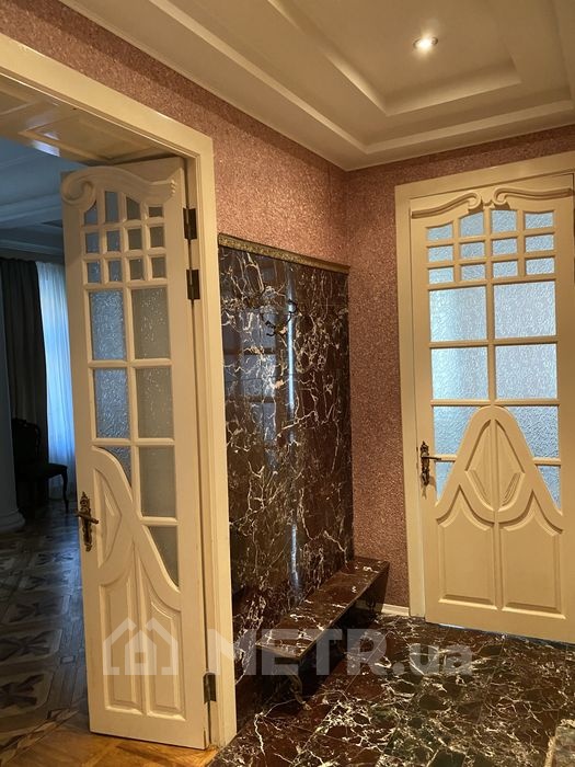 Фото квартиры, г. Одесса, ул. Большая Арнаутская 107 (15851-8)