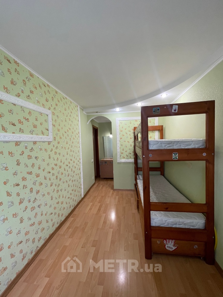 Фото квартиры, г. Черноморск, ул. Корабельная 4А (16171-6)