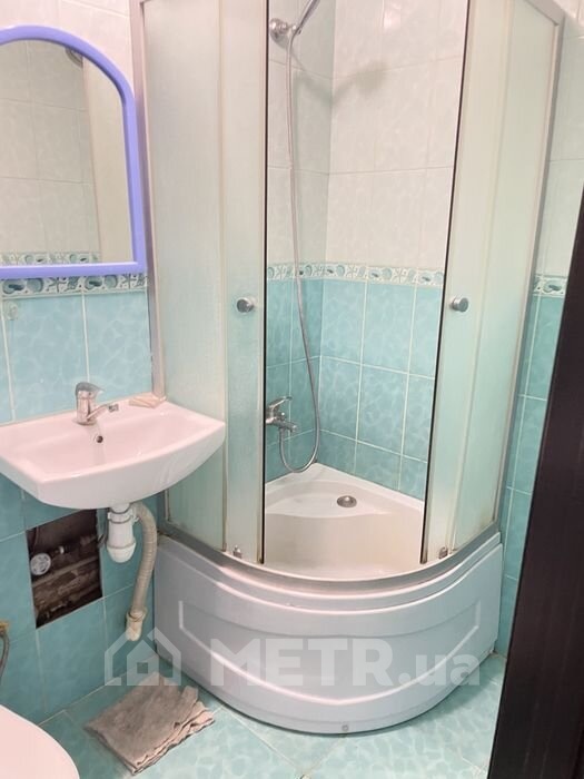 Фото квартиры, г. Черноморск, ул. Александрийская 9 (9688-8)