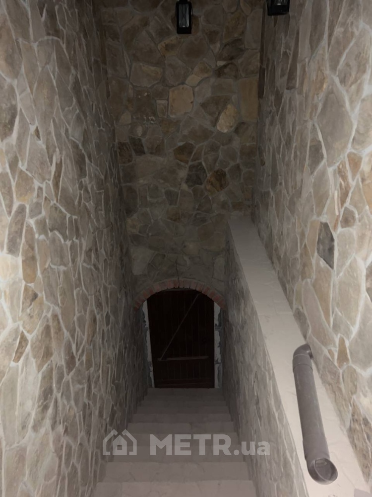 Фото дома, г. Одесса, ул. Таірова 40 (16303-26)