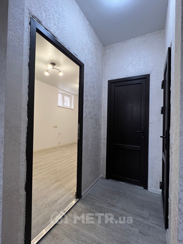 Фото коммерческой недвижимости, г. Одесса, ул. Цветочная 1 (16302-4)