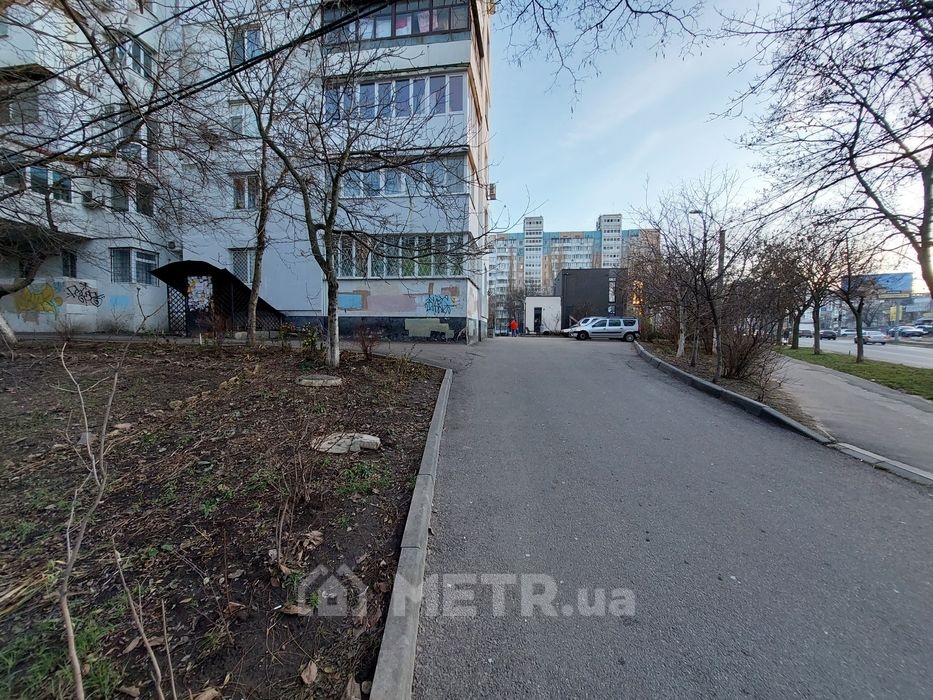 Фото комерційної нерухомості, м. Одеса, вул. Ільфа та Петрова 39 (16338-7)