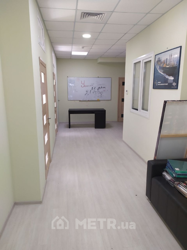 Фото коммерческой недвижимости, г. Черноморск, ул. Транспортная 14А (16367-3)