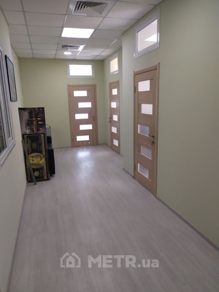 Фото коммерческой недвижимости, г. Черноморск, ул. Транспортная 14А (16367-2)