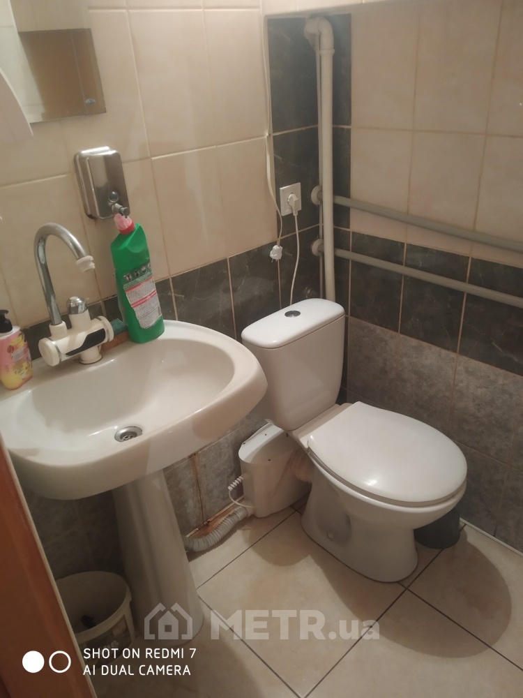 Фото коммерческой недвижимости, г. Одесса, ул. Магистральная 118 (16763-3)