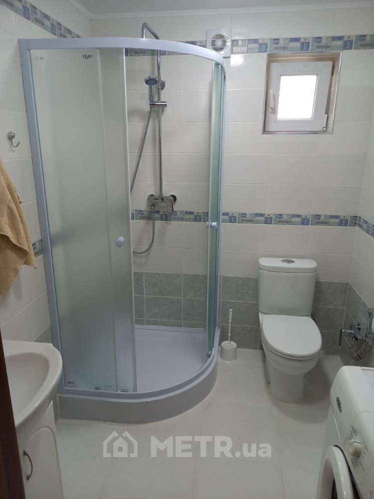 Фото квартири, м. Чорноморськ, вул. Середня 74 (16998-4)