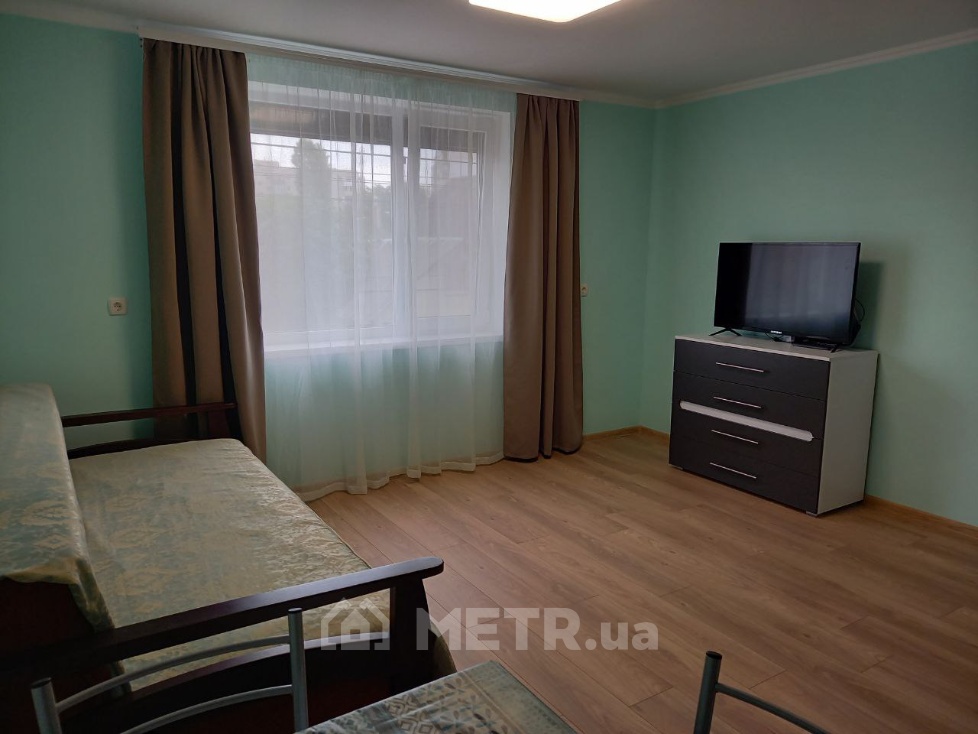 Фото квартири, м. Чорноморськ, вул. Середня 74 (16998-1)