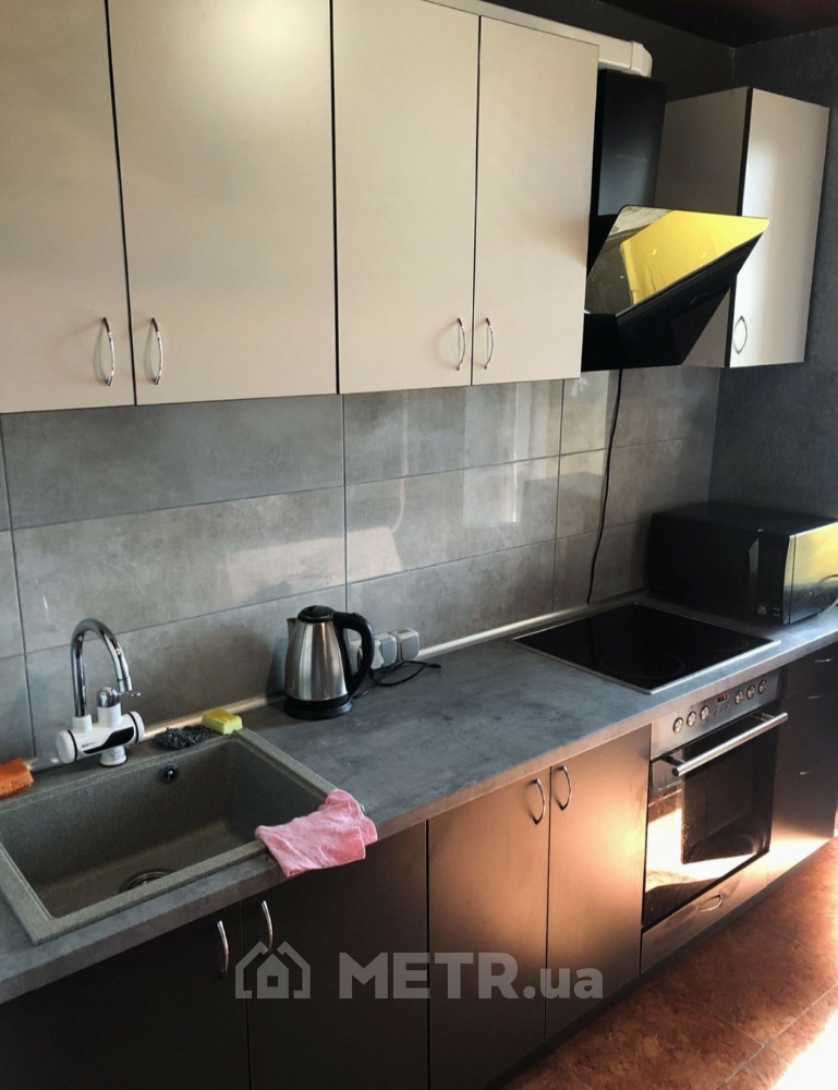 Фото квартиры, г. Черноморск, ул. 1 Мая 2 (1330-15)