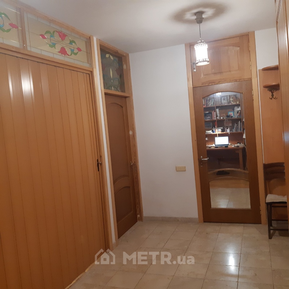 Фото квартиры, г. Одесса, ул. Зоопарковая 4 (17064-6)