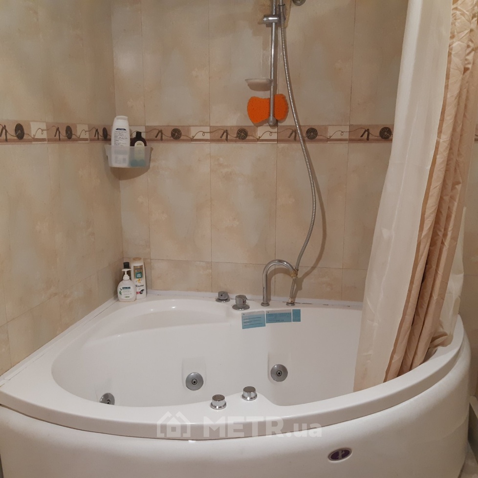 Фото квартиры, г. Одесса, ул. Зоопарковая 4 (17064-12)