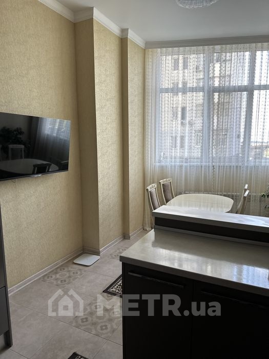 Фото квартиры, г. Черноморск, ул. Парусная 18 (17180-5)