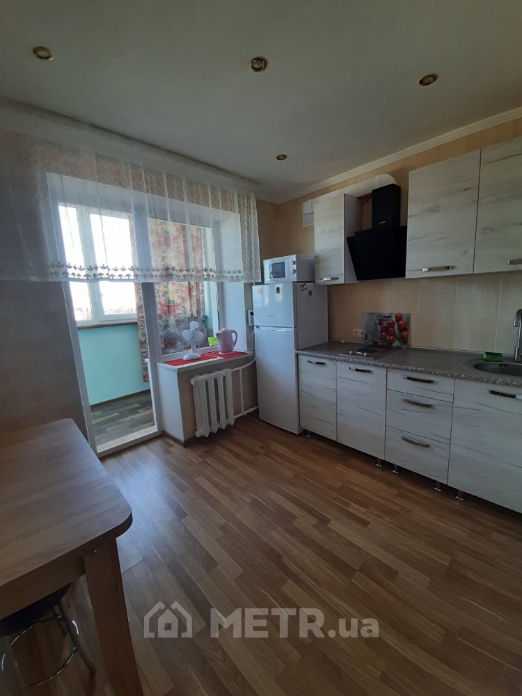 Фото квартиры, г. Черноморск, проспект Мира 35Г (17335-4)