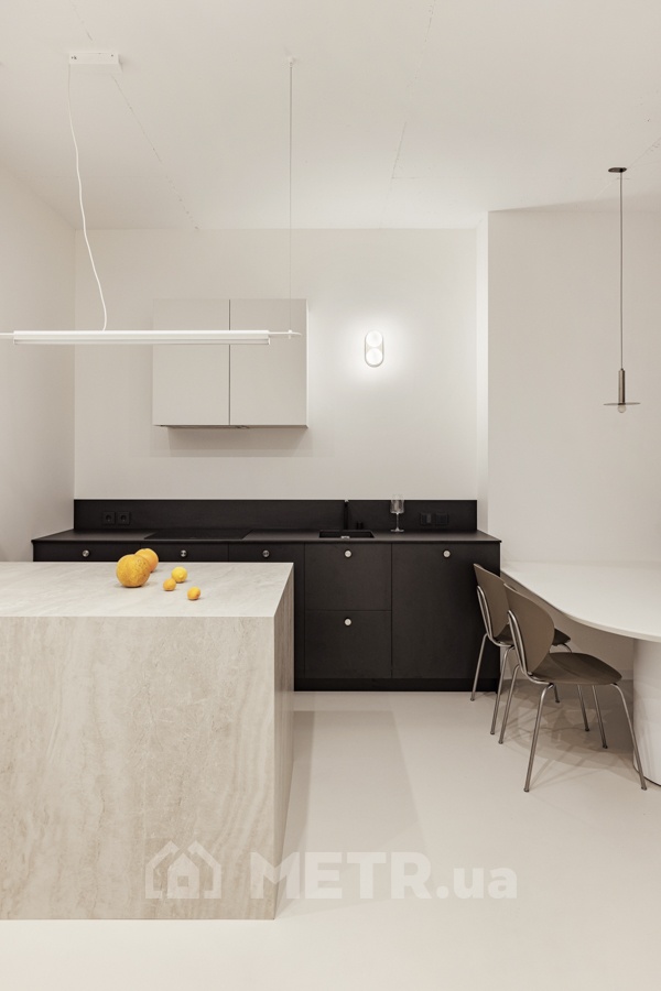 Фото квартиры, г. Одесса, ул. Каманина 20 (17517-5)