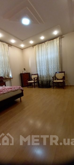 Фото дома, г. Одесса, Петра Лещенка (17723-20)