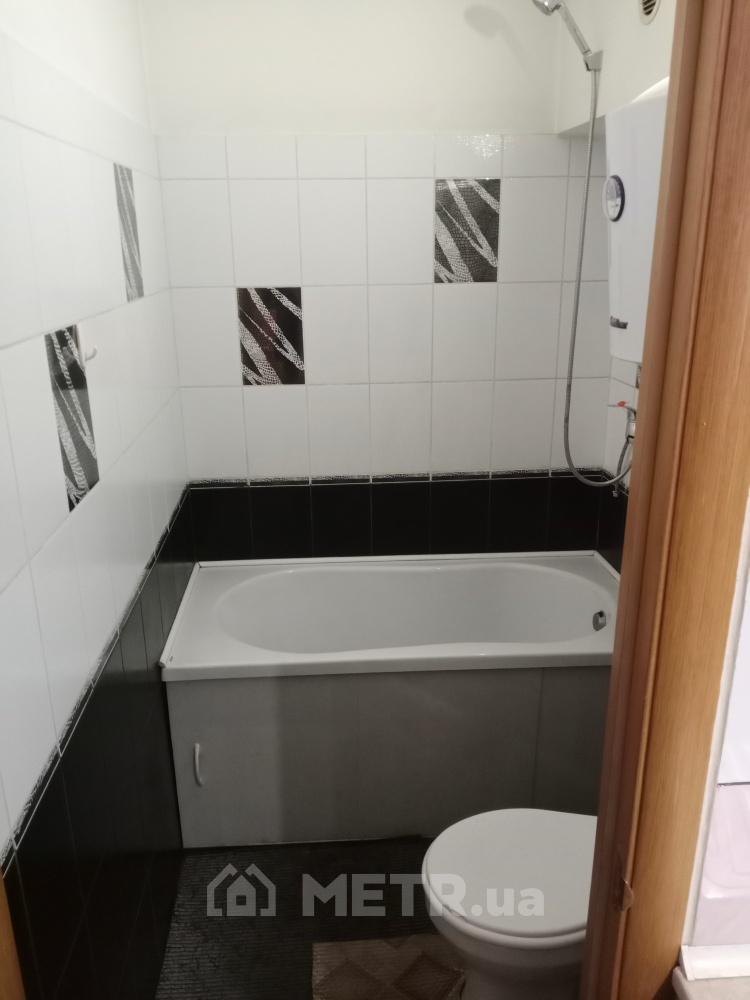 Фото коммерческой недвижимости, г. Одесса, ул. Среднефонтанская 47/51 (17912-4)