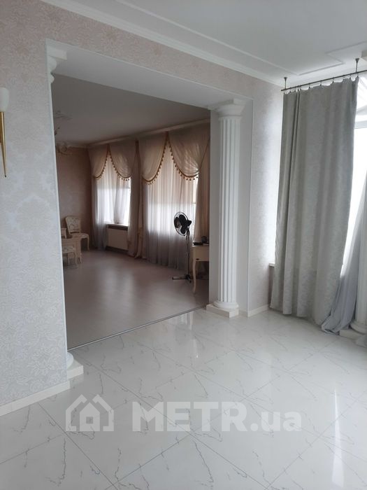 Фото квартиры, г. Черноморск, пер. Хантадзе 4 (18403-5)