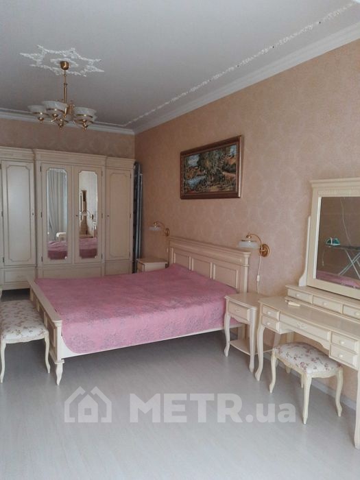 Фото квартиры, г. Черноморск, пер. Хантадзе 4 (18403-2)