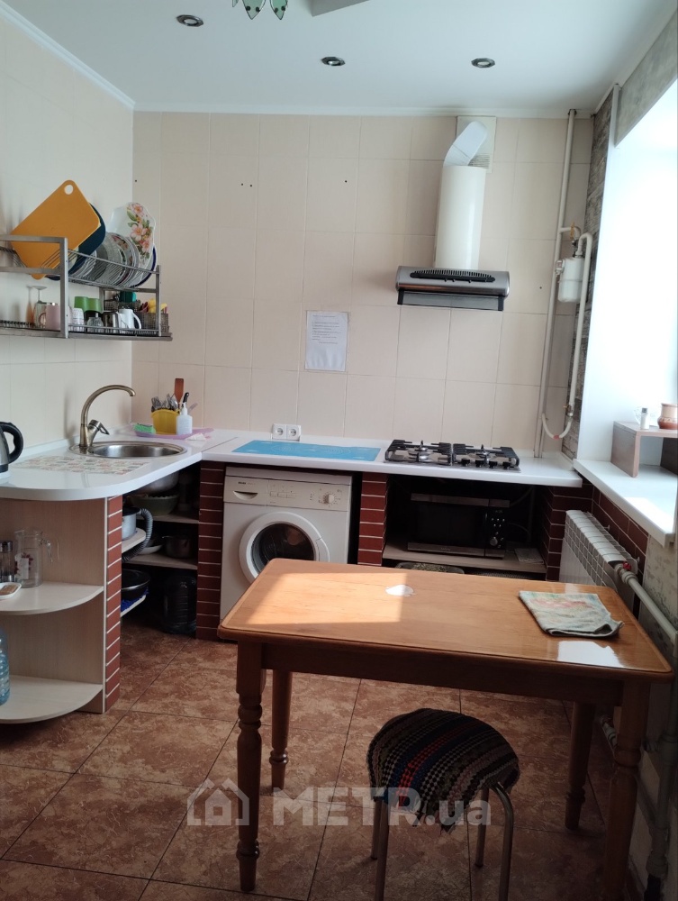 Фото квартиры, г. Черноморск, ул. Парковая 26 (18554-1)