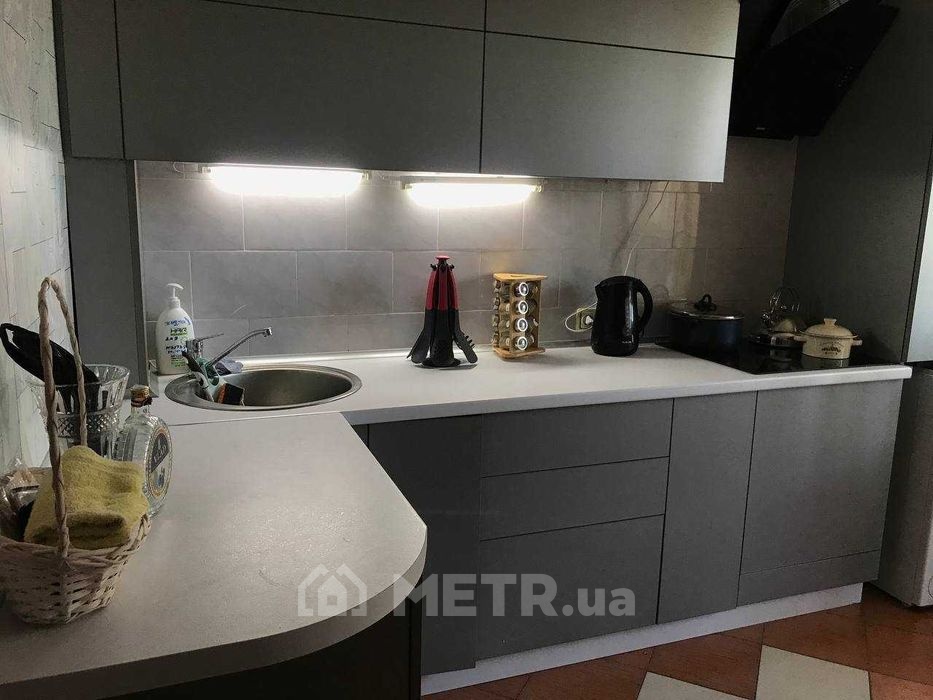 Фото квартиры, г. Черноморск, ул. Виталия Шума 2Б (18582-1)