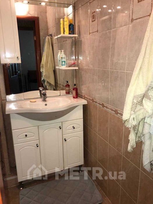 Фото квартиры, г. Черноморск, ул. Виталия Шума 2Б (18582-14)