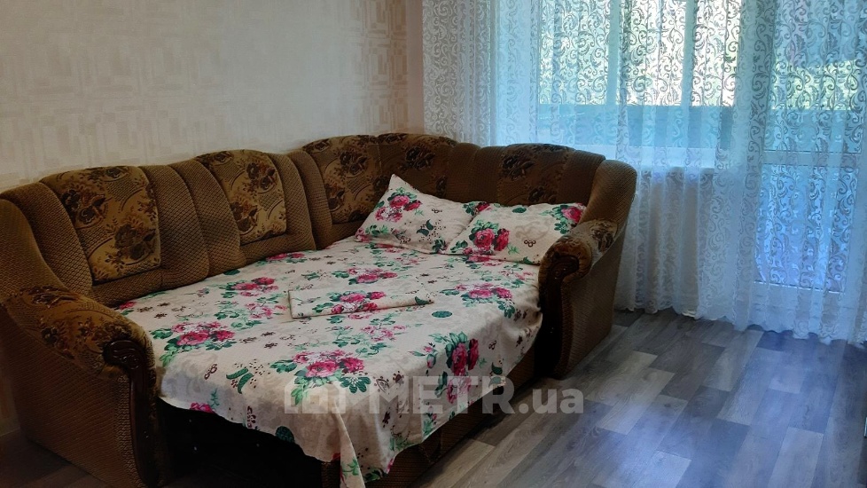 Фото квартиры, г. Черноморск, ул. Парковая 12 (8715-5)