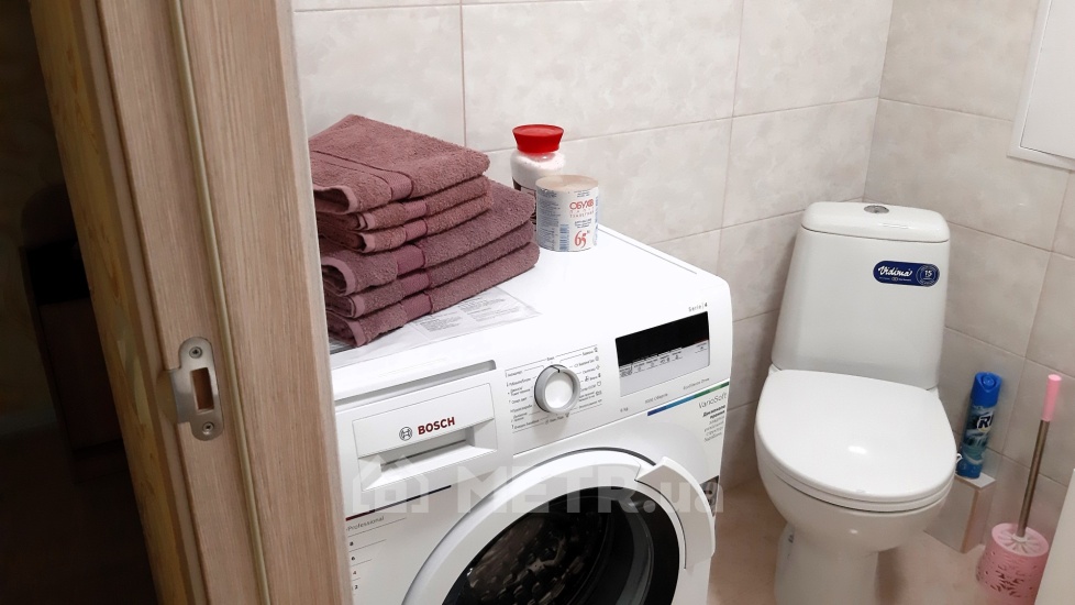 Фото квартиры, г. Черноморск, ул. Парковая 12 (8715-12)