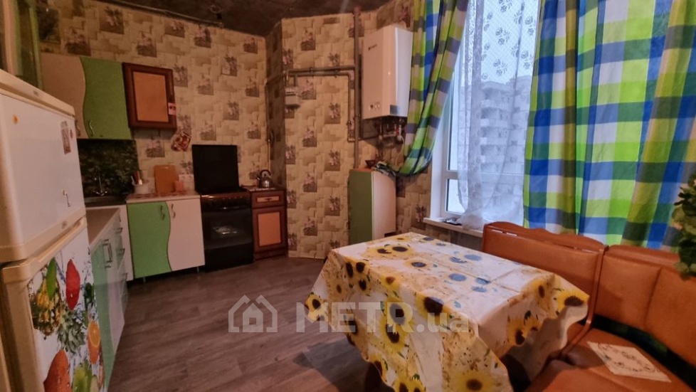 Фото квартири, смт Великодолинське, вул. Маріїнська 9 (18973-7)